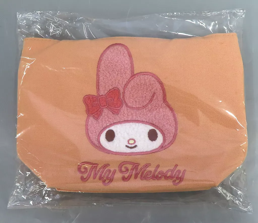 マルチトートバッグ 立体アップリケ刺繍 MM - 公式商品画像 | AniSmile