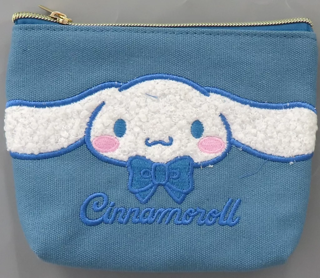 マルチポーチ 立体アップリケ刺繍 CN - 公式商品画像 | AniSmile