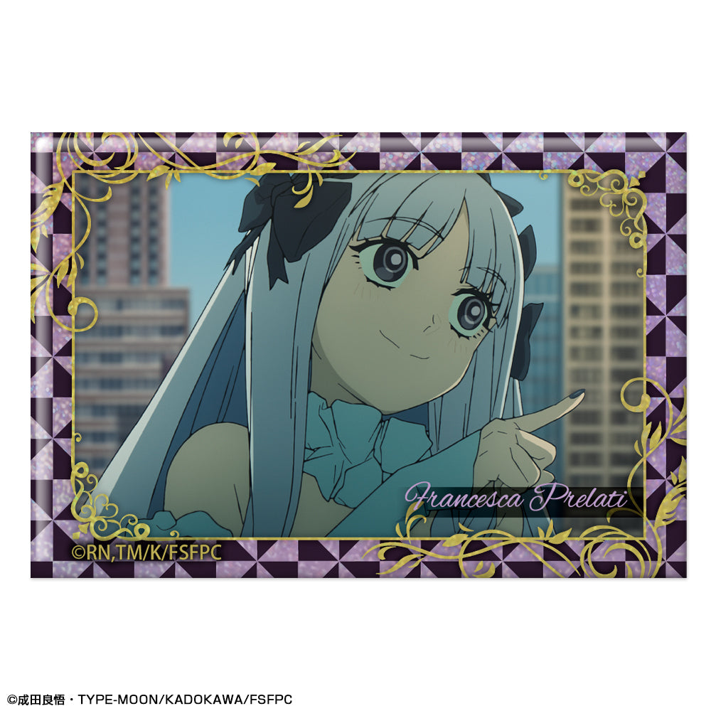 『Fate/strange Fake』 ホログラム缶バッジ デザイン17(フランチェスカ・プレラーティ/B) - 公式商品画像 | AniSmile