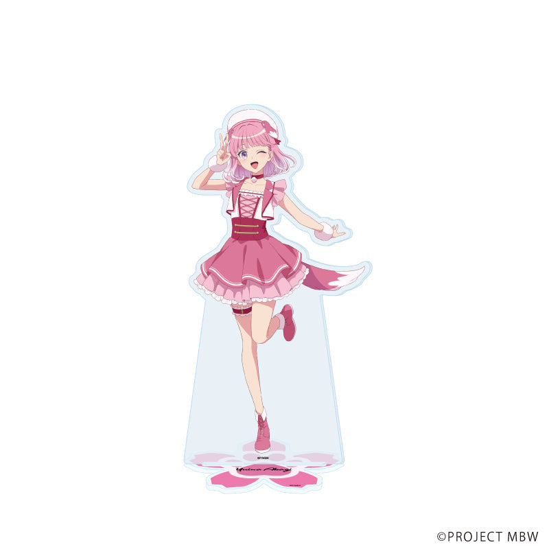 デカアクリルスタンド「前橋ウィッチーズ」01/赤城ユイナ(描き下ろしイラスト) - 公式商品画像 | AniSmile