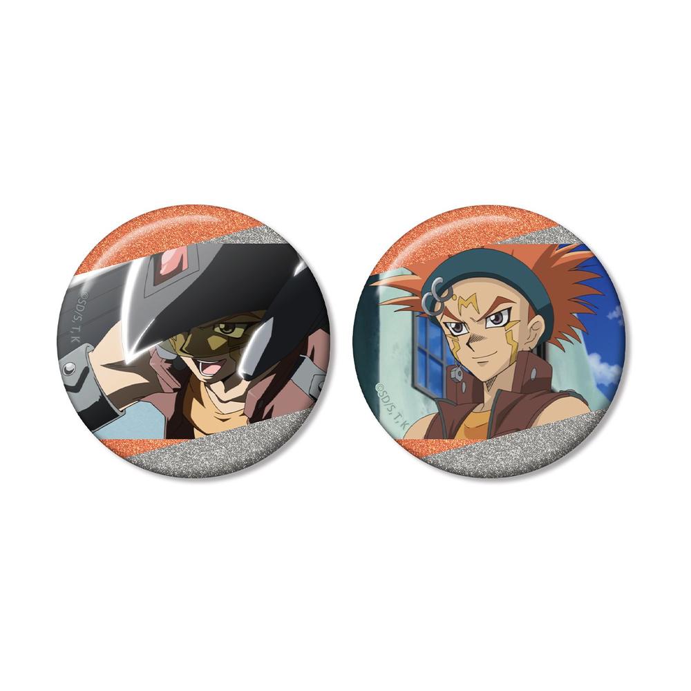 遊☆戯☆王5D's クロウ・ホーガン 場面写グリッター缶バッジ2個セット - 公式商品画像 | AniSmile
