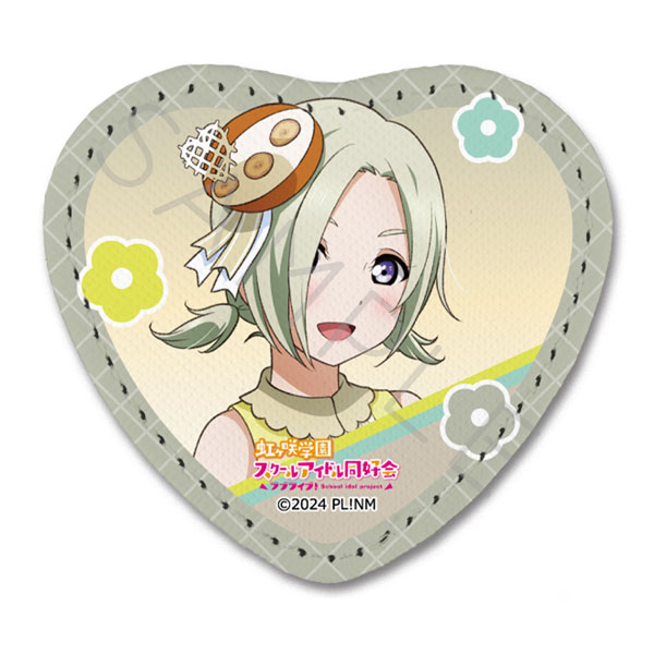 『ラブライブ!虹ヶ咲学園スクールアイドル同好会』 レザーバッジ(ハート型) K(ミア・テイラー) - 公式商品画像 | AniSmile