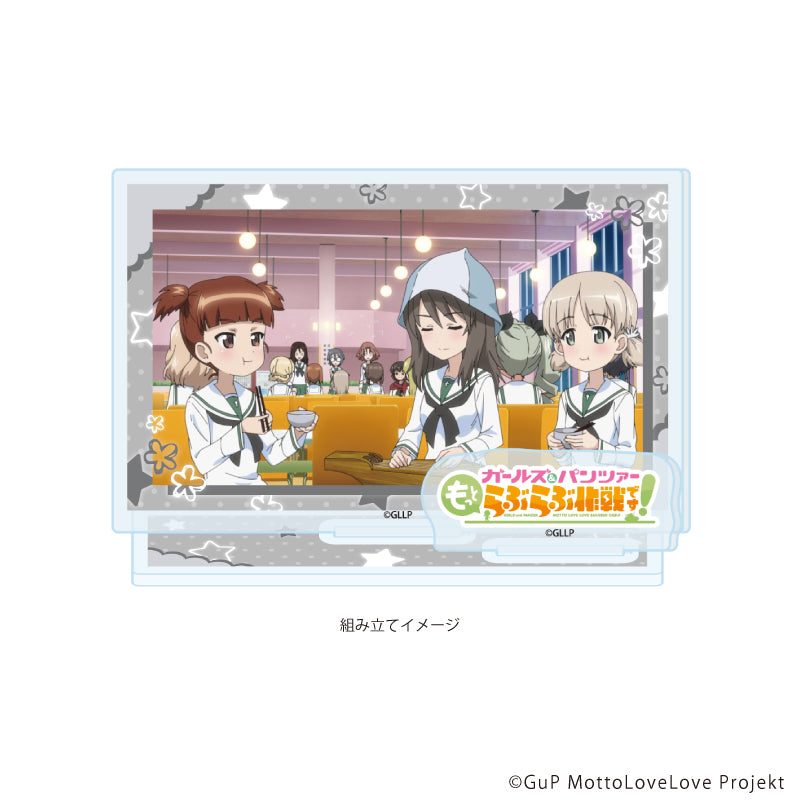 アクリルスタンドプレート「ガールズ&パンツァー もっとらぶらぶ作戦です!」14/J(場面写イラスト) 画像 2 | AniSmile