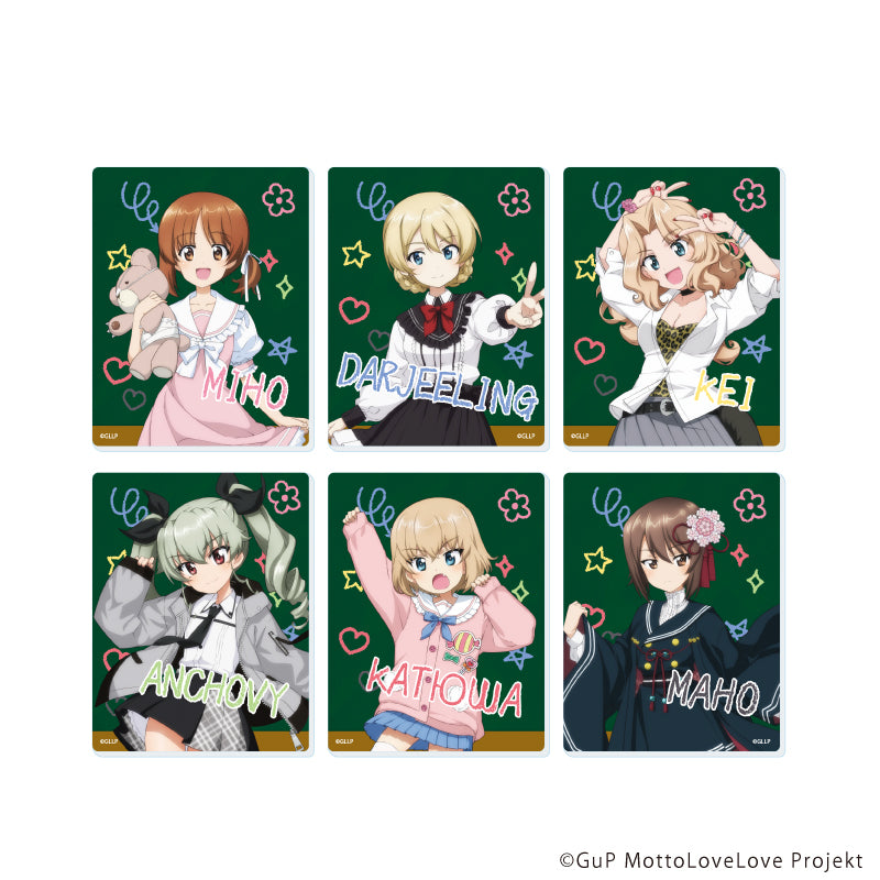 アクリルカード「ガールズ&パンツァー もっとらぶらぶ作戦です!」06/制服アレンジver. トレーディング(全6種)(描き下ろしイラスト) - 公式商品画像 | AniSmile