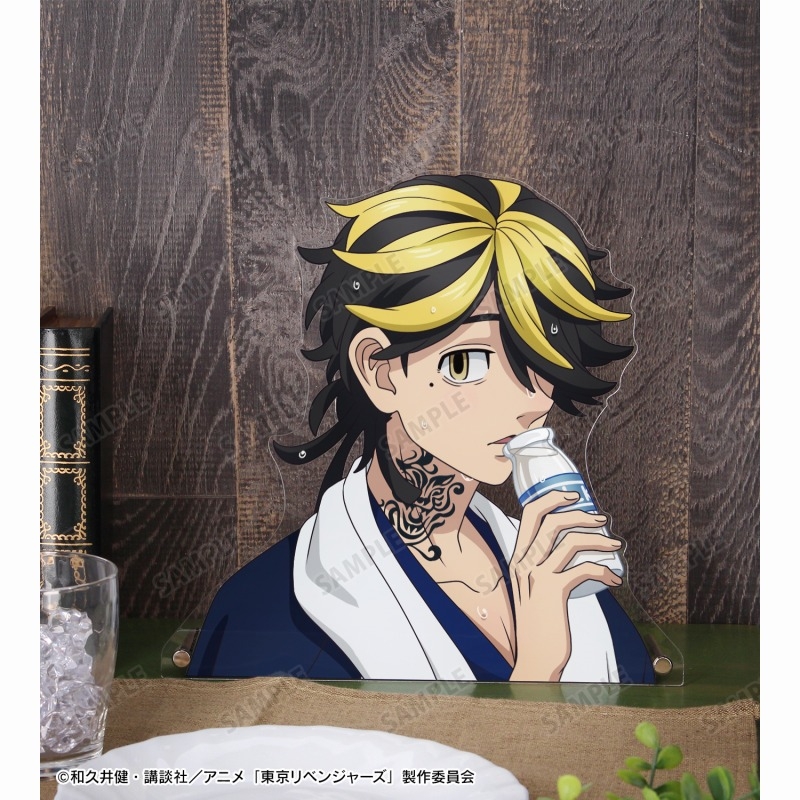 TVアニメ『東京リベンジャーズ』 描き下ろし 羽宮 一虎 温泉浴衣ver. 特大ダイカットアクリルパネル 画像 4 | AniSmile