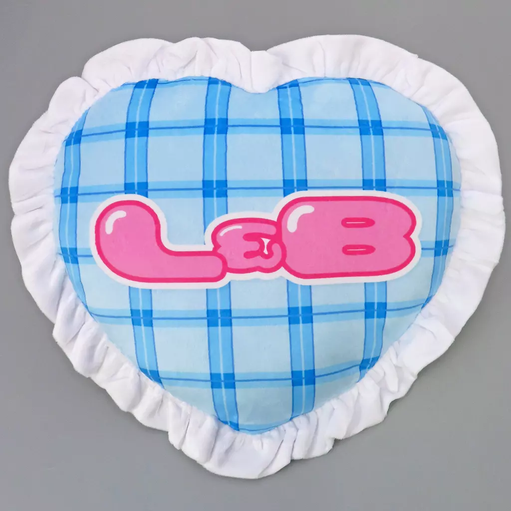 オシャレ魔女♡ラブandベリー スイートハートクッション - 公式商品画像 | AniSmile