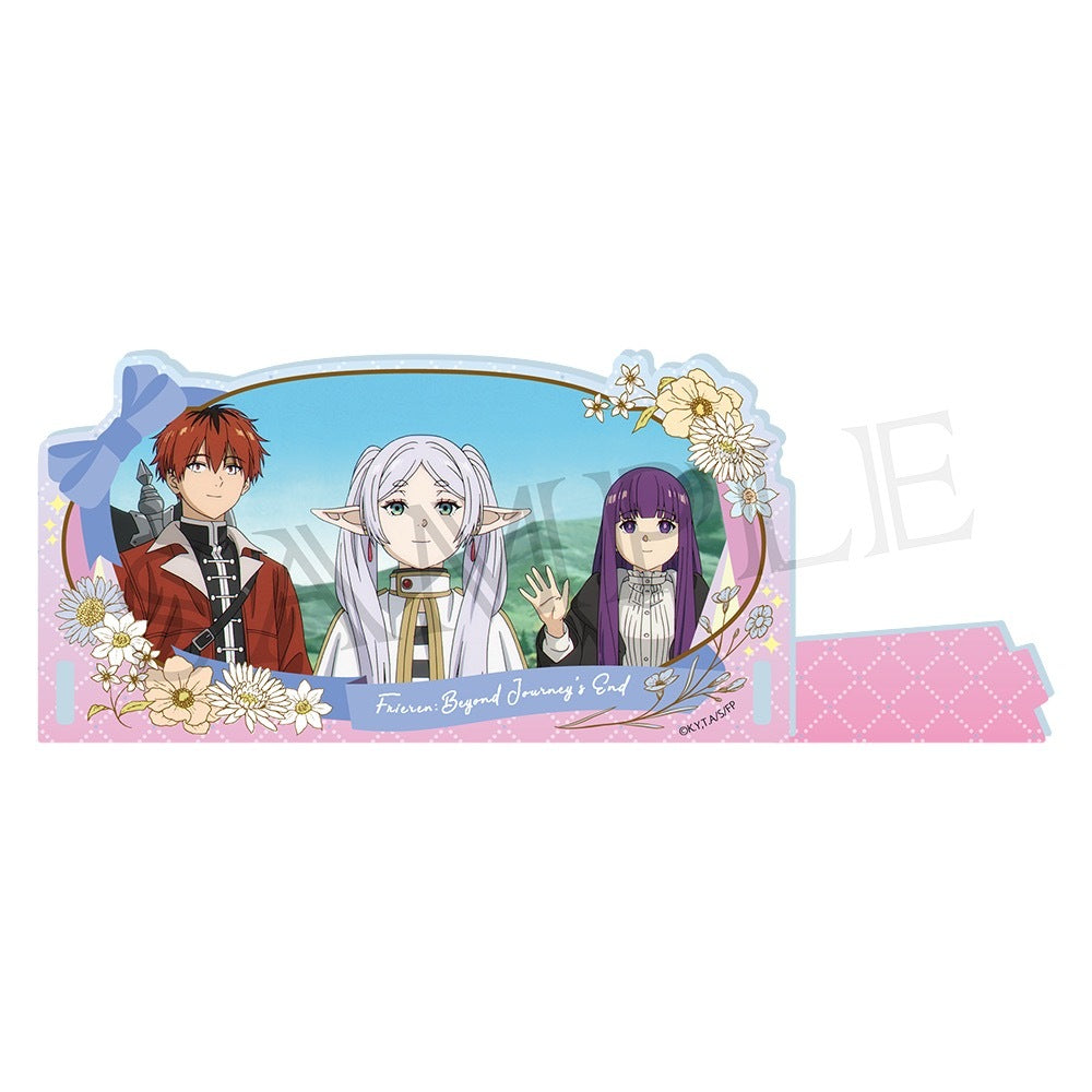 斜めに飾れるアクリルスタンドVol.3 フリーレン一行A - 公式商品画像 | AniSmile