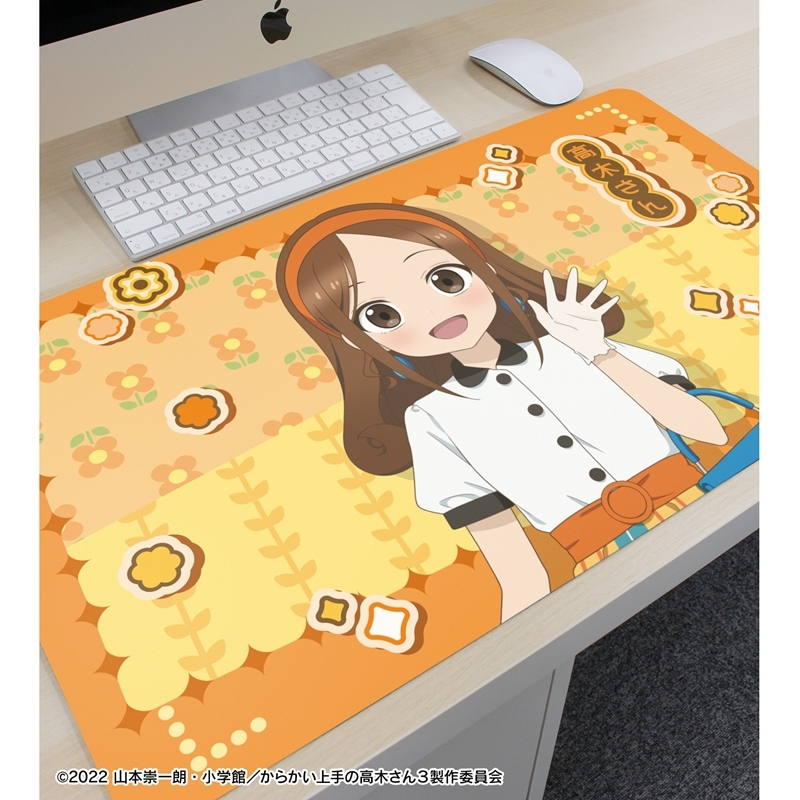からかい上手の高木さん 描き下ろし 高木さん 昭和 時代ファッションver. マルチデスクマット 画像 3 | AniSmile