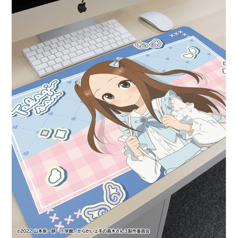からかい上手の高木さん 描き下ろし 高木さん 令和 時代ファッションver. マルチデスクマット 画像 3 | AniSmile