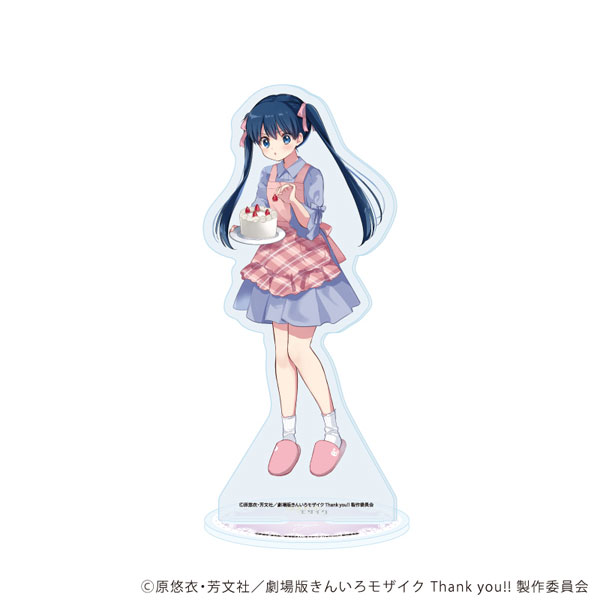 BIGアクリルスタンド「きんいろモザイク Thank you!!」04/小路 綾 バースデーver.(描き下ろしイラスト) - 公式商品画像 | AniSmile