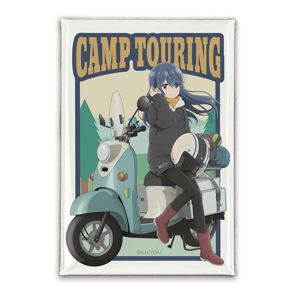 ゆるキャン△ SEASON3 描き下ろし 志摩リン スクエア缶バッジ バイクでひといきVer. - AniSmile