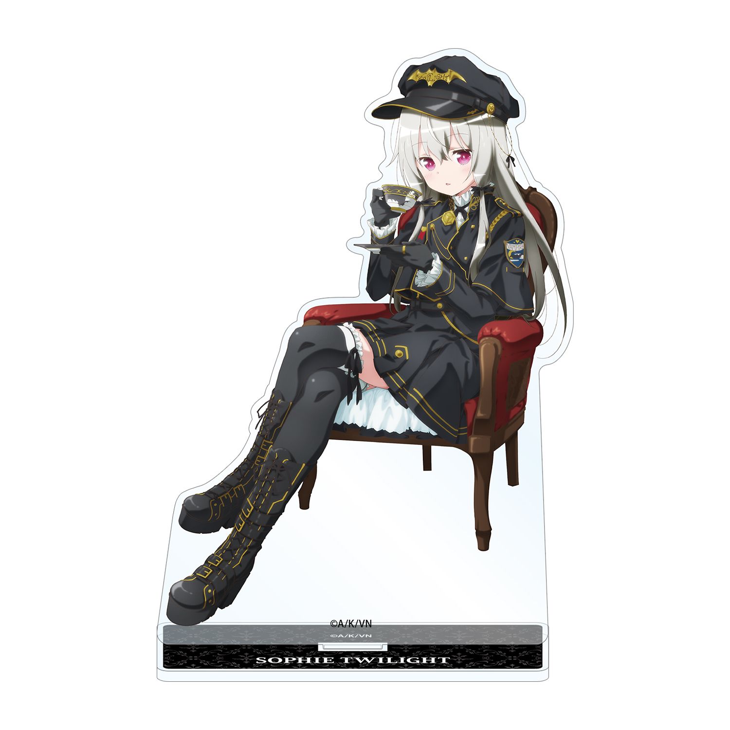 となりの吸血鬼さん 描き下ろしイラスト ソフィー・トワイライト ミリタリー風ロリィタver. BIGアクリルスタンド - 公式商品画像 | AniSmile