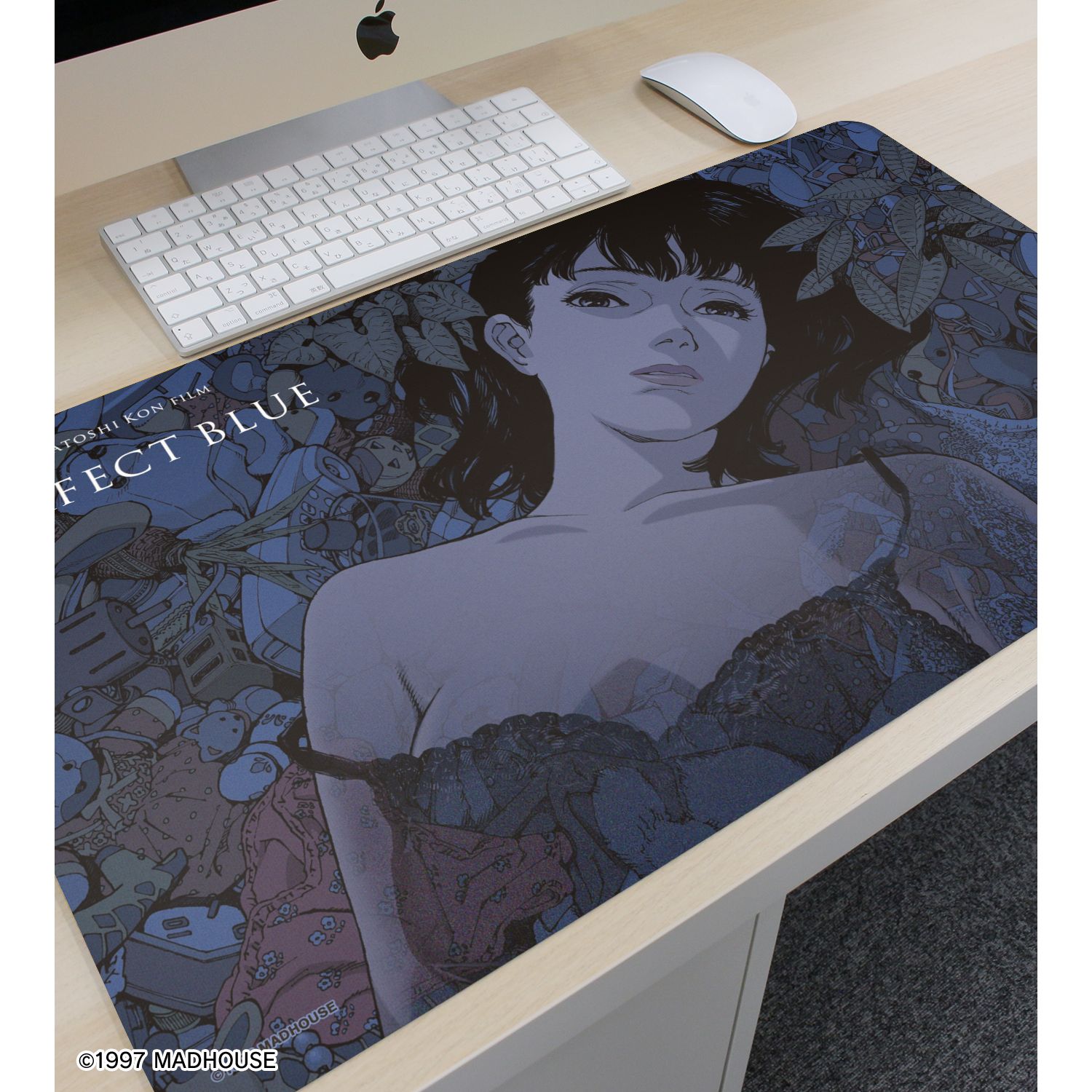 PERFECT BLUE 霧越未麻 マルチデスクマット 画像 3 | AniSmile