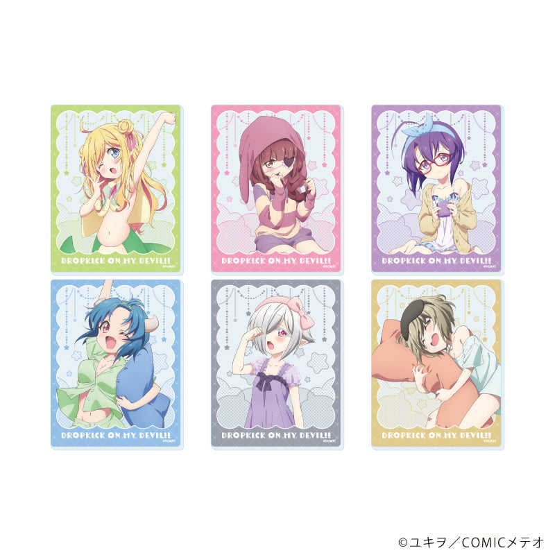 アクリルカード「邪神ちゃんドロップキック」03/ブラインド(全6種)(描き下ろしイラスト) - 公式商品画像 | AniSmile
