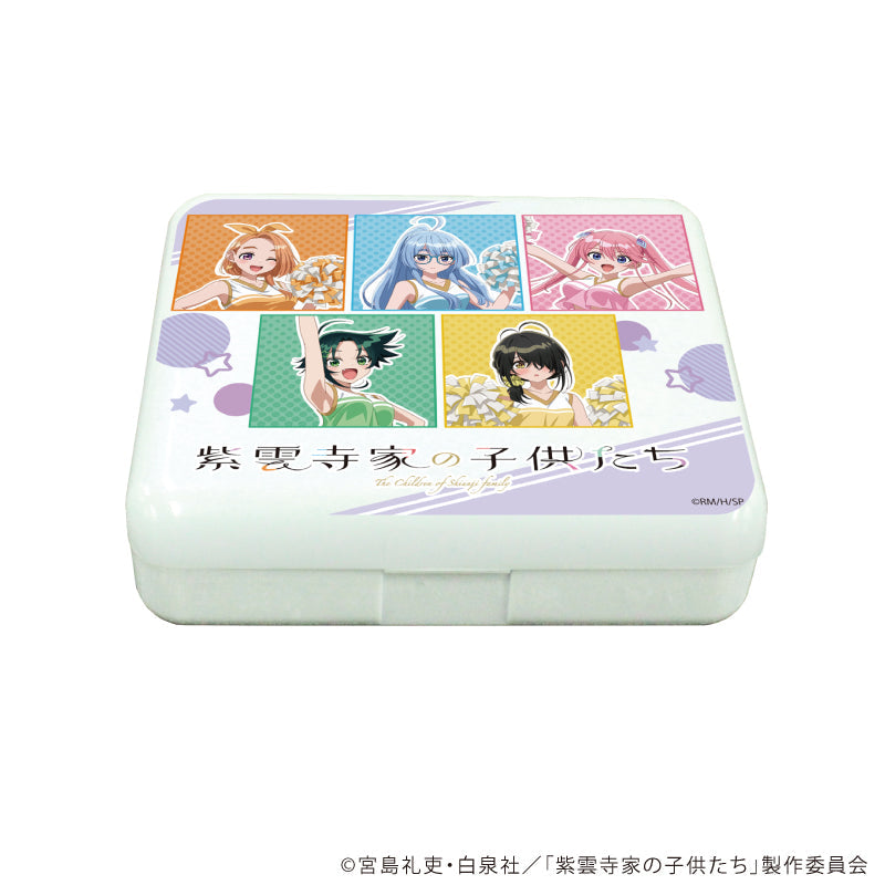 小物ケース「TVアニメ『紫雲寺家の子供たち』」01/チアガールver.(描き下ろしイラスト) - 公式商品画像 | AniSmile