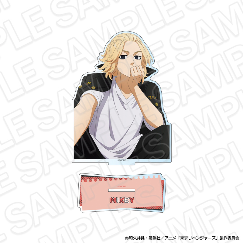 東京リベンジャーズ デカアクリルスタンド 佐野万次郎 Selfie ver. - 公式商品画像 | AniSmile