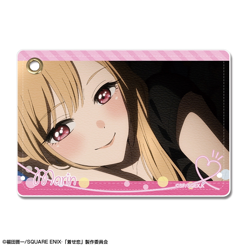 TVアニメ「その着せ替え人形(ビスク・ドール)は恋をする」 レザーパスケース Ver.2 デザイン06(喜多川海夢/F) - 公式商品画像 | AniSmile