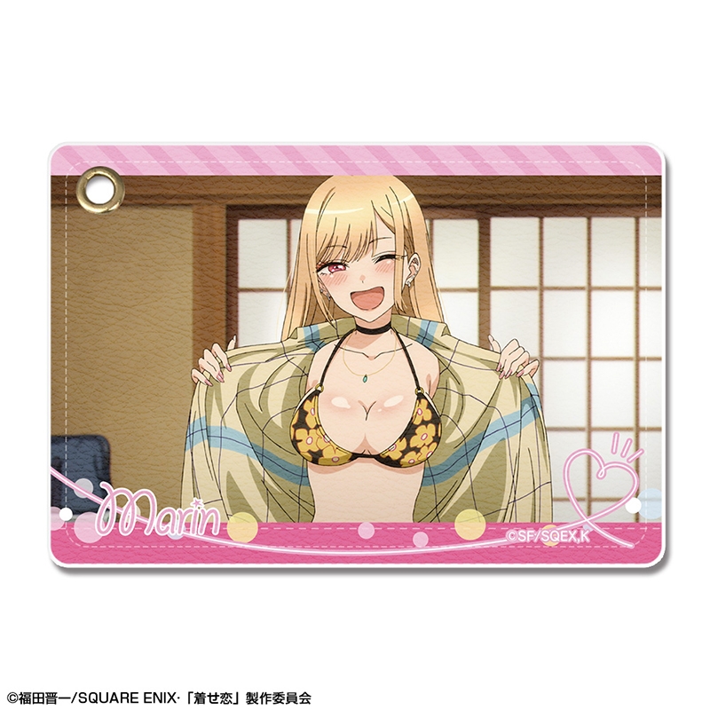 TVアニメ「その着せ替え人形(ビスク・ドール)は恋をする」 レザーパスケース Ver.2 デザイン01(喜多川海夢/A) - 公式商品画像 | AniSmile