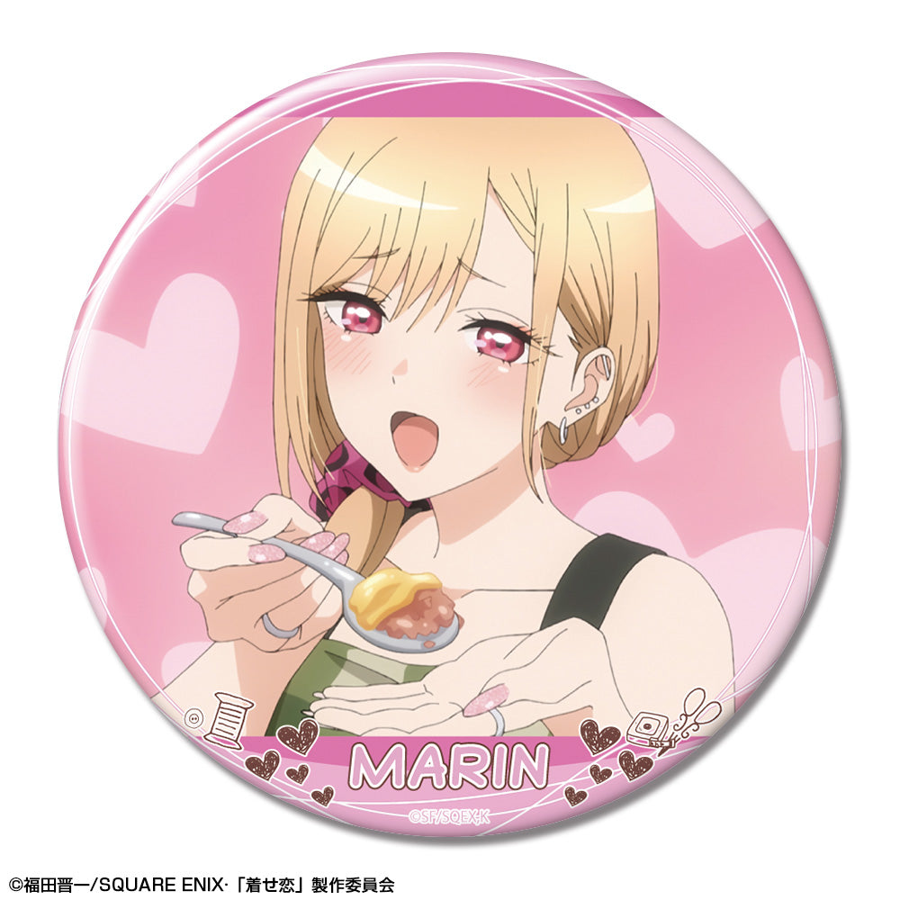 TVアニメ「その着せ替え人形(ビスク・ドール)は恋をする」 缶バッジ デザイン18(喜多川海夢/R) - 公式商品画像 | AniSmile