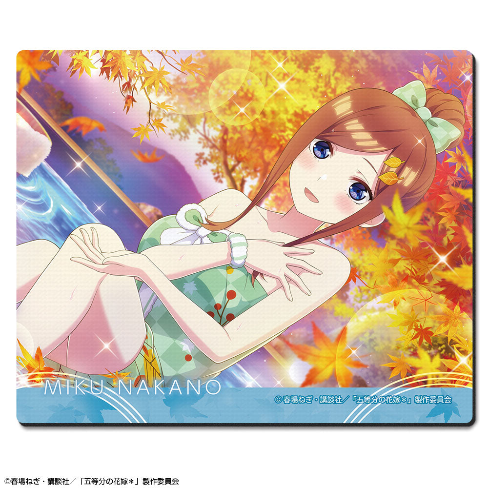 五等分の花嫁* ラバーマウスパッド Ver.2 デザイン03(中野三玖) - 公式商品画像 | AniSmile