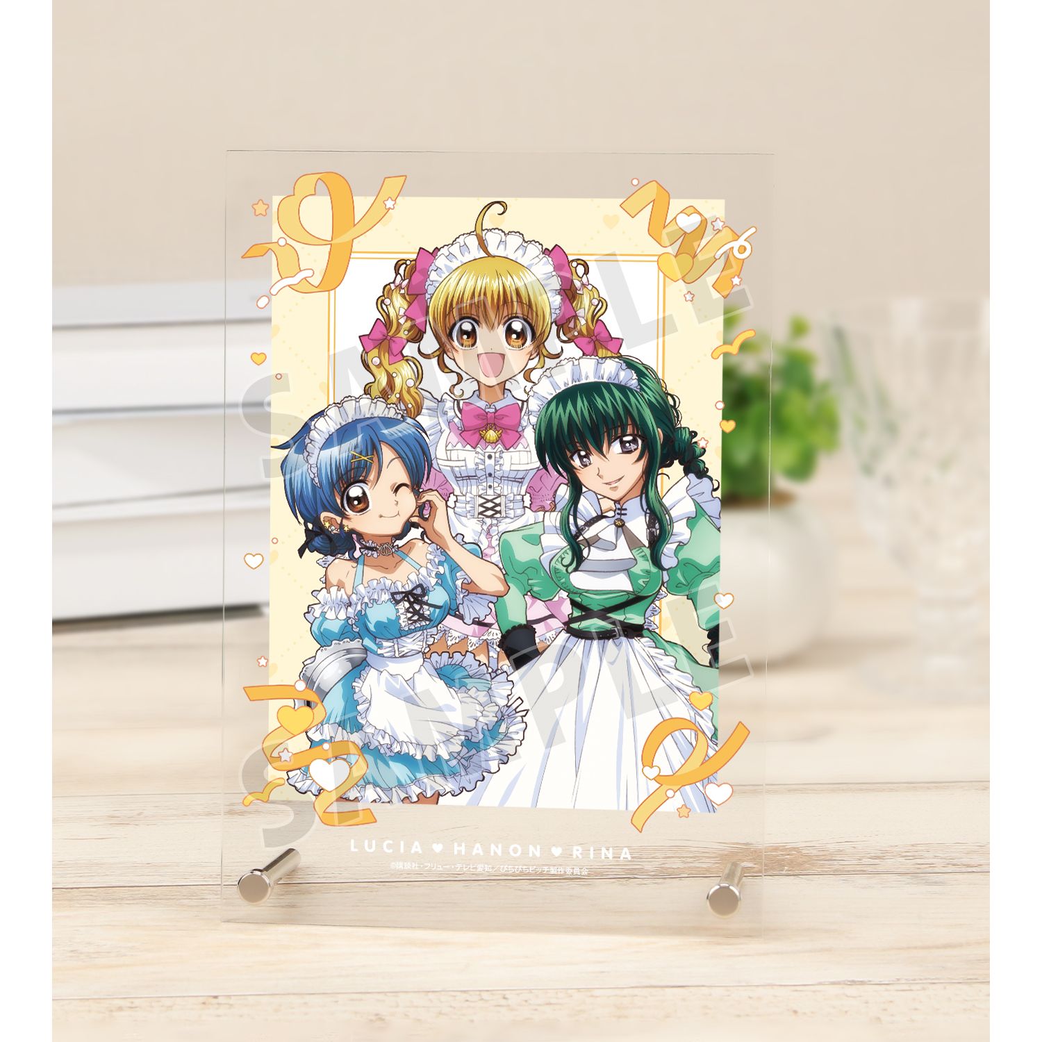 アニメ「ぴちぴちピッチ」 描き下ろし 集合 メイドver. A5アクリルパネル - 公式商品画像 | AniSmile