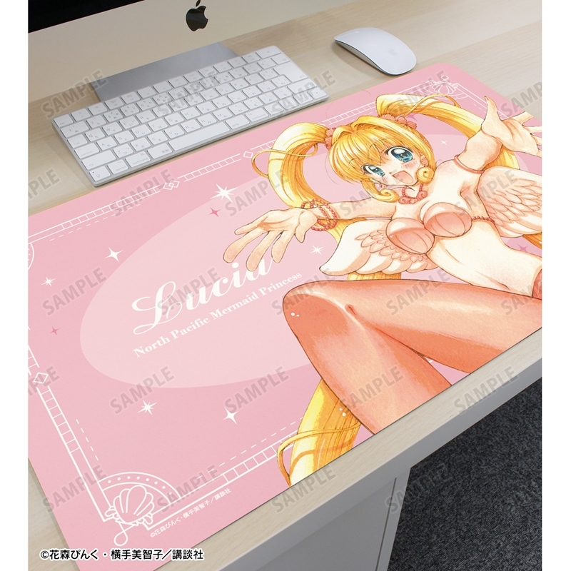 ぴちぴちピッチ 花森ぴんく先生 描き下ろし 七海 るちあ 羽を纏ったマーメイドver. マルチデスクマット 画像 3 | AniSmile