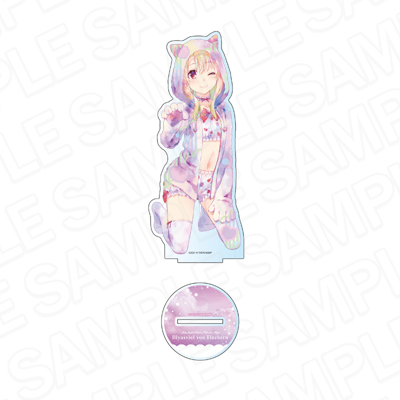 劇場版 Fate/kaleid liner プリズマ☆イリヤ Licht 名前の無い少女 デカアクリルスタンド PALE TONE series イリヤ パジャマ ver. - 公式商品画像 | AniSmile