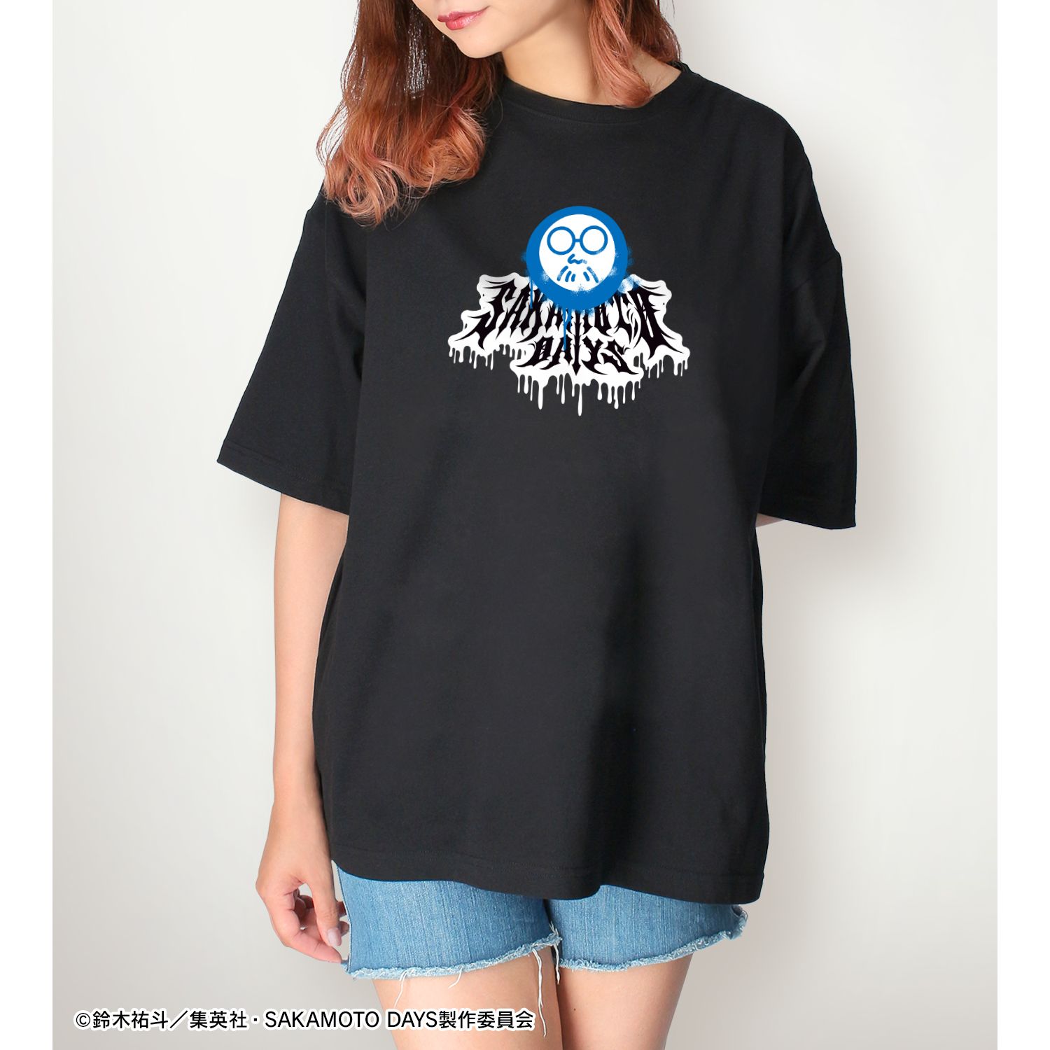 TVアニメ『SAKAMOTO DAYS』 描き下ろし ロックバンドver. 着用BIGシルエットTシャツ ver.Aユニセックス(サイズ/M) 画像 5 | AniSmile