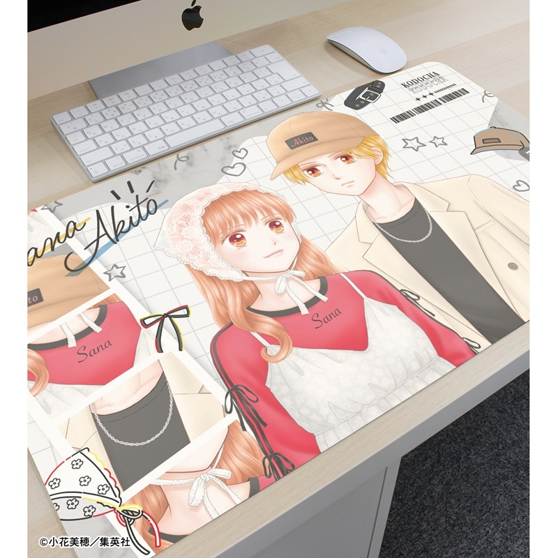こどものおもちゃ 小花美穂先生 描き下ろし 倉田紗南&羽山秋人 令和ファッションver. マルチデスクマット Image 3 | AniSmile