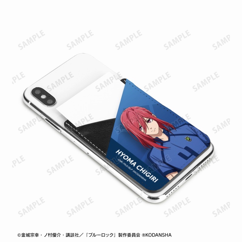 TVアニメ『ブルーロック』 描き下ろしイラスト 千切 豹馬 試合前の準備中ver. スマホカードポケット 画像 4 | AniSmile