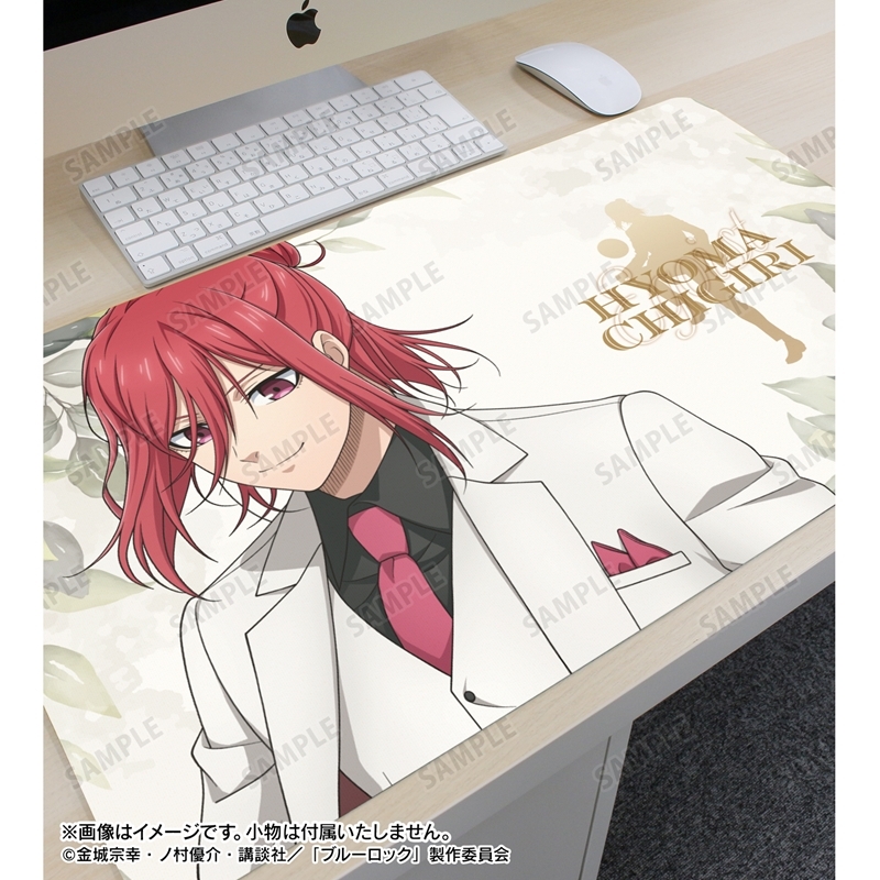 TVアニメ『ブルーロック』 描き下ろし 千切 豹馬 スーツモデルver. 第2弾 マルチデスクマット 画像 3 | AniSmile
