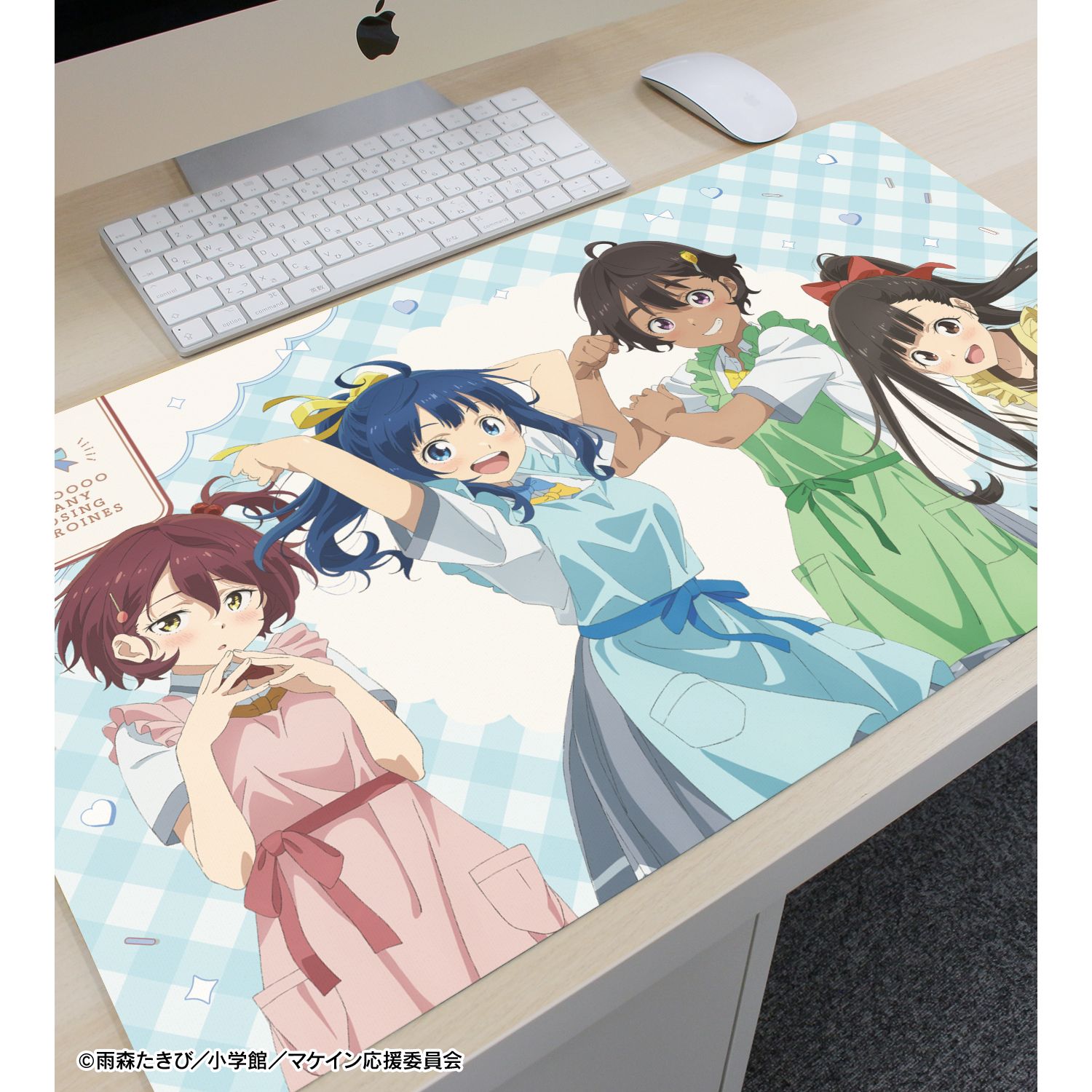 TVアニメ『負けヒロインが多すぎる!』 描き下ろし 集合 制服エプロンver. マルチデスクマット 画像 3 | AniSmile
