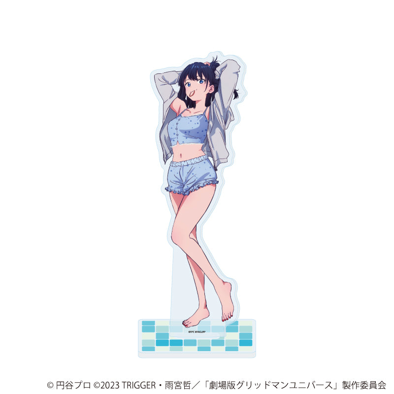 アクリルスタンド「グリッドマンユニバース」50/宝多六花 お風呂上りver.(描き下ろしイラスト) - 公式商品画像 | AniSmile