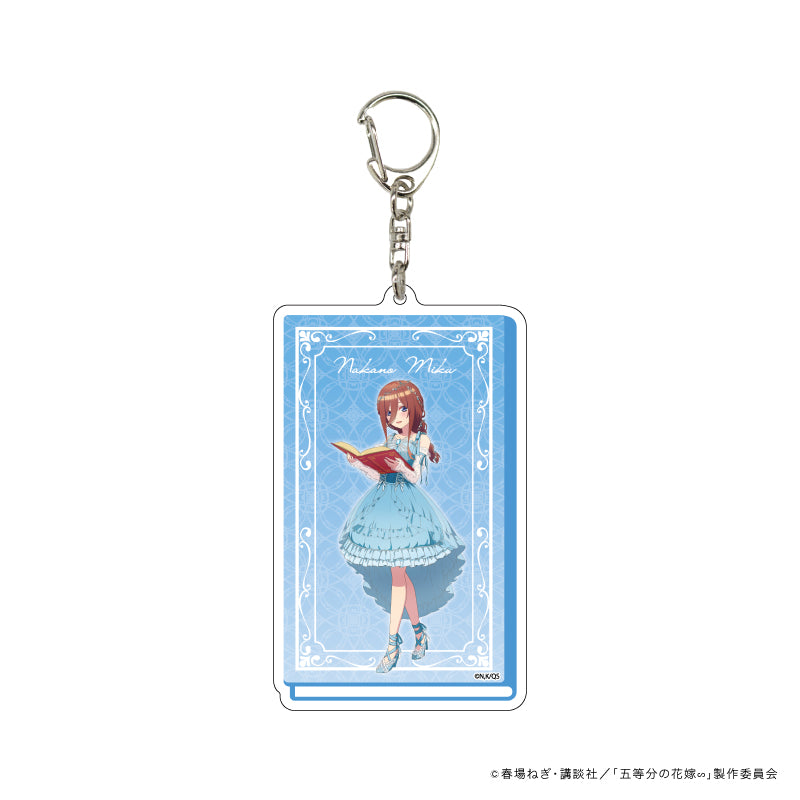 デカアクリルキーホルダー「五等分の花嫁∽」18/三玖 本の守り人ver.(描き下ろしイラスト) - 公式商品画像 | AniSmile