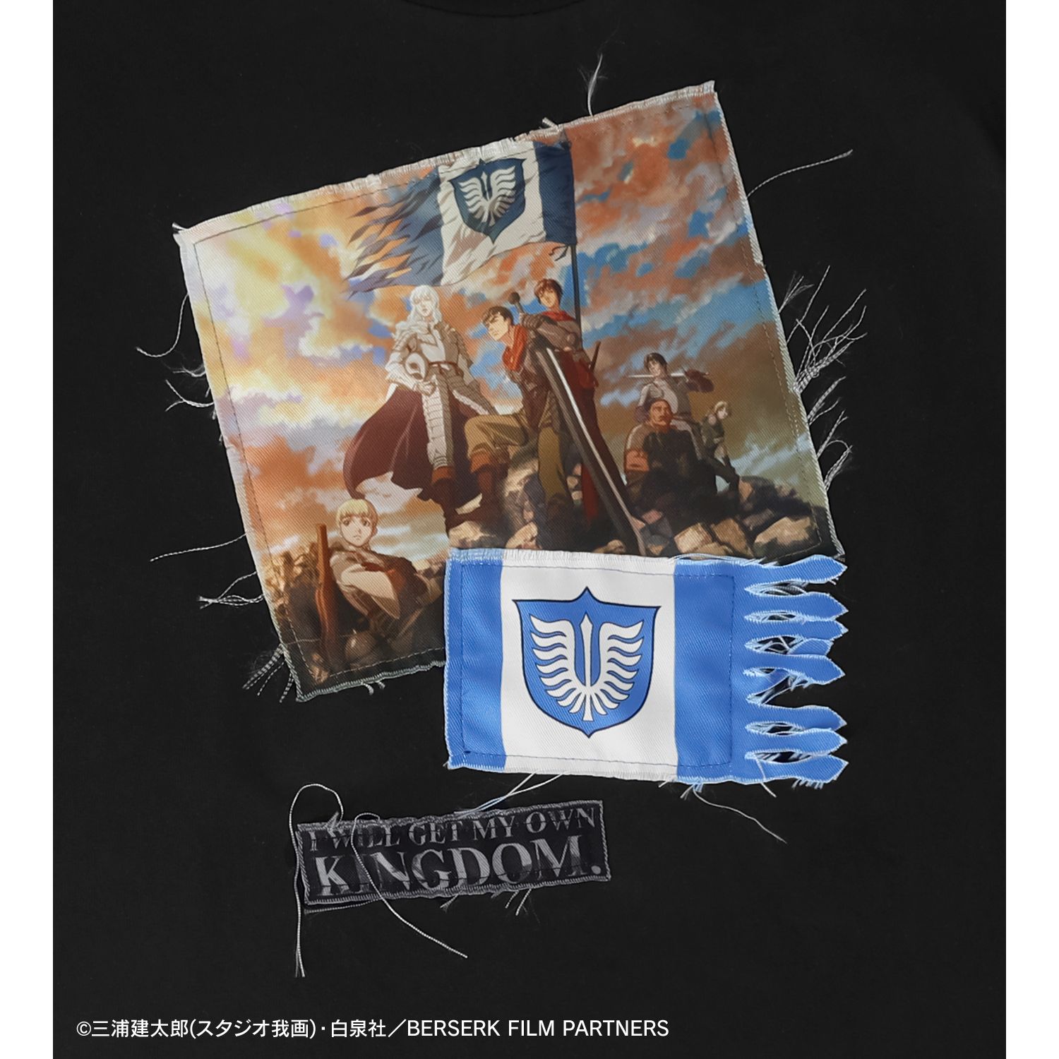 アニメ『ベルセルク 黄金時代篇 MEMORIAL EDITION』 shica-ke 鷹の団 パッチグランジTシャツユニセックス(サイズ/M) 画像 4 | AniSmile