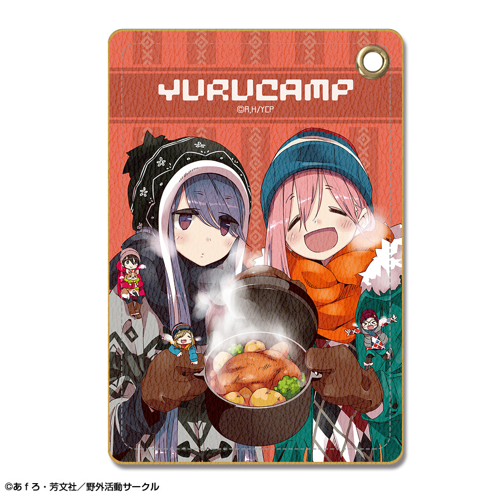 ゆるキャン△ レザーパスケース デザイン03(各務原なでしこ&志摩リン/C) - 公式商品画像 | AniSmile