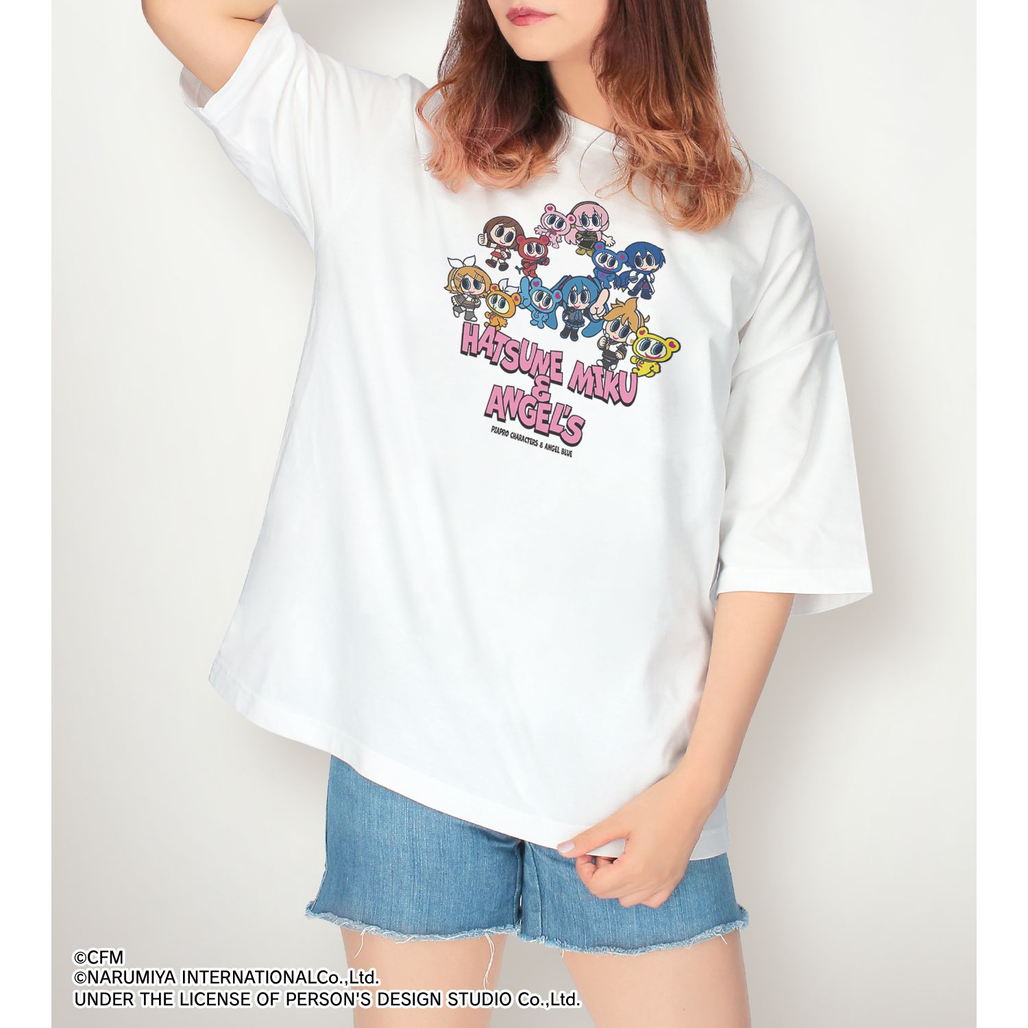 初音ミク ANGEL BLUEコラボ 描き起こし 集合 BIGシルエットTシャツユニセックス(サイズ/S) 画像 5 | AniSmile