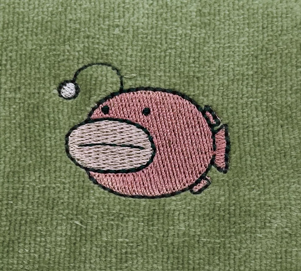 ガールズ&パンツァー 最終章 あんこうチーム 刺繍ハンドタオル/SAGE GREEN 图片 2 | AniSmile