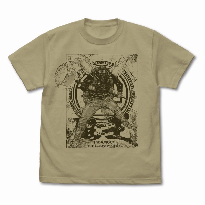 ドロヘドロ(原作版) カイマン Tシャツ ギョーザ魔王 Ver./SAND KHAKI-S - 官方商品图片 | AniSmile