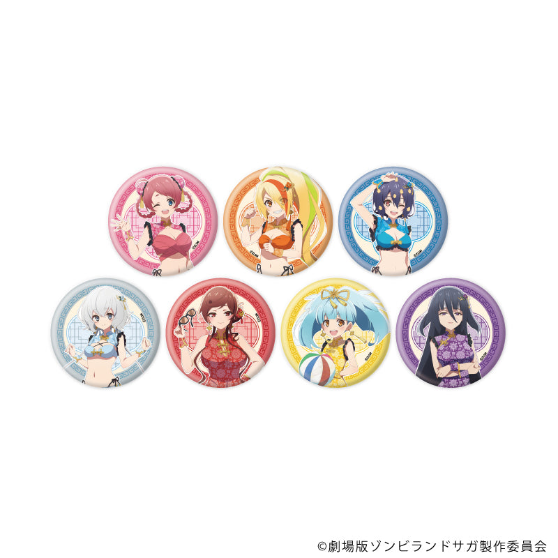 缶バッジ「劇場版『ゾンビランドサガ ゆめぎんがパラダイス』」03/ブラインド(全7種) チャイナ水着ver.(描き下ろしイラスト) - AniSmile
