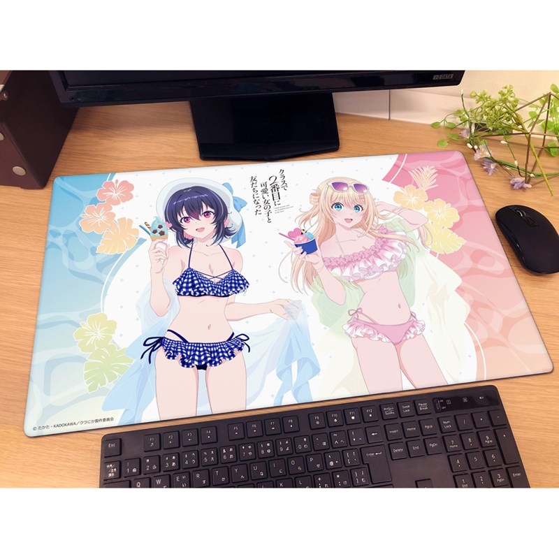[クラスで2番目に可愛い女の子と友だちになった]描き下ろしラバーマット(水着) Image 2 | AniSmile