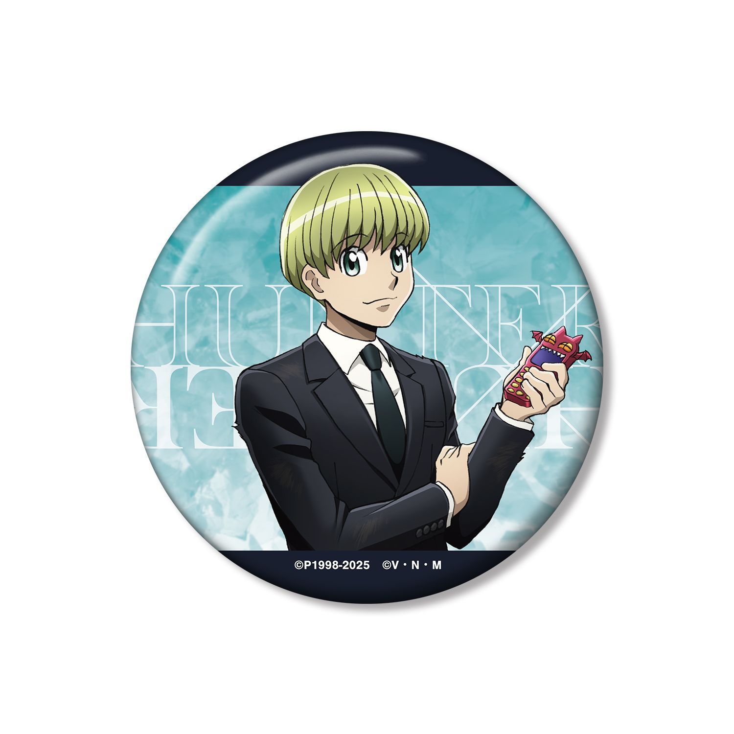 HUNTER×HUNTER 描き下ろし シャルナーク スーツ(戦闘後)ver. 100mm缶バッジ - AniSmile