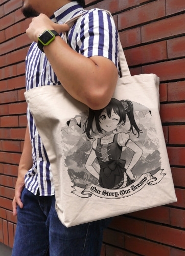 ラブライブ! 描き下ろし 矢澤 にこ ラージトート ディアンドルVer./NATURAL 画像 2 | AniSmile