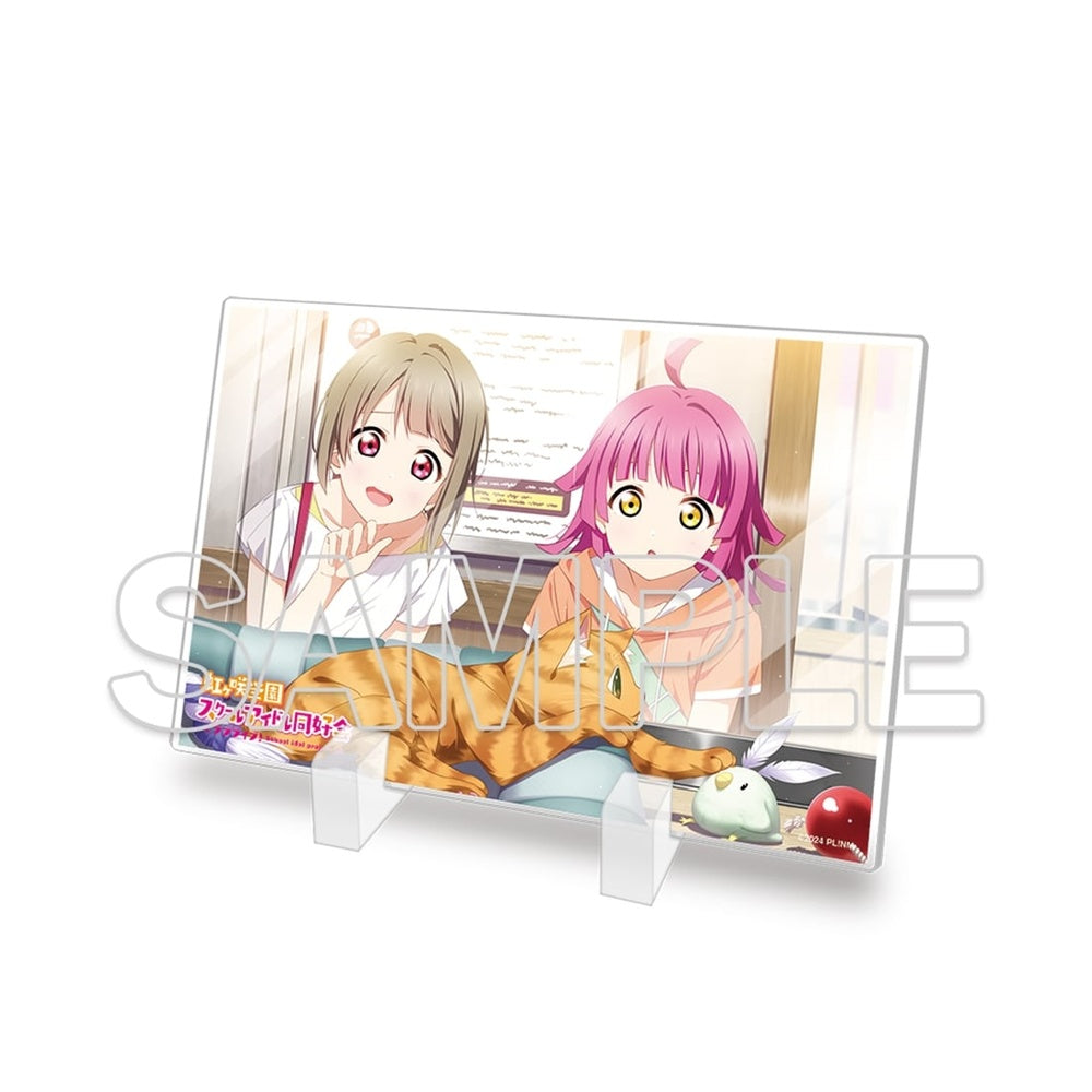 『ラブライブ!虹ヶ咲学園スクールアイドル同好会』ミニアクリルプレート かすみ&璃奈 - 公式商品画像 | AniSmile