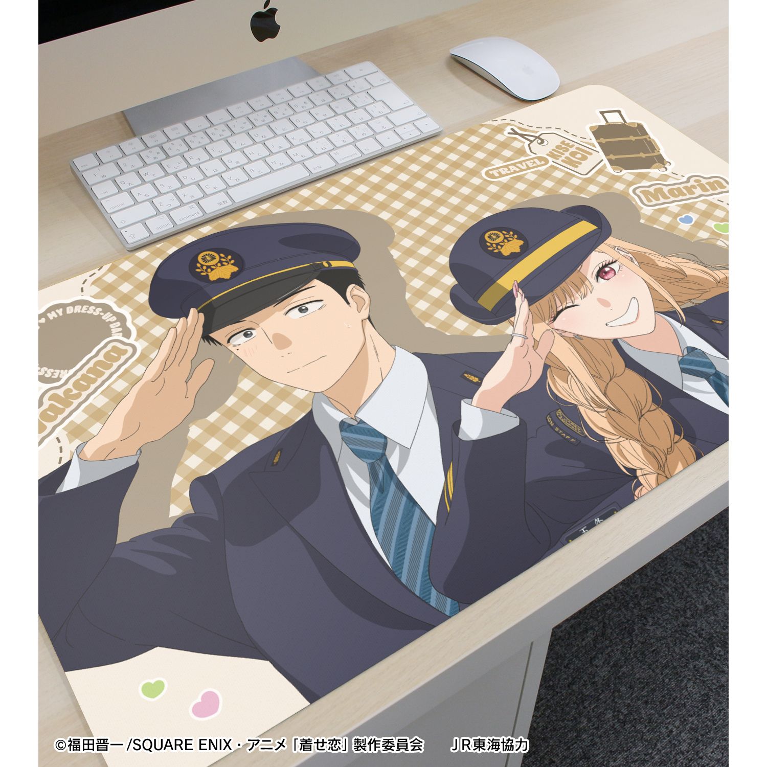 TVアニメ「その着せ替え人形は恋をする」Season 2 描き下ろし 喜多川 海夢&五条 新菜 駅員ver. マルチデスクマット 画像 3 | AniSmile