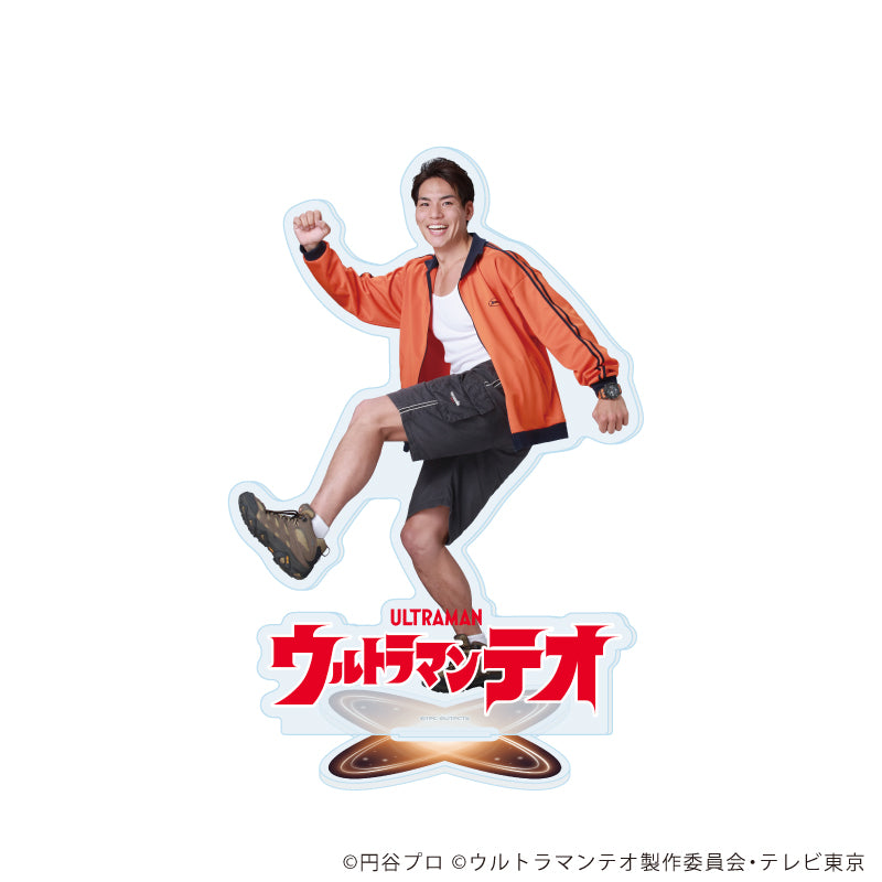 アクリルスタンド「ウルトラマンテオ」06/苫米地ワタル - 公式商品画像 | AniSmile